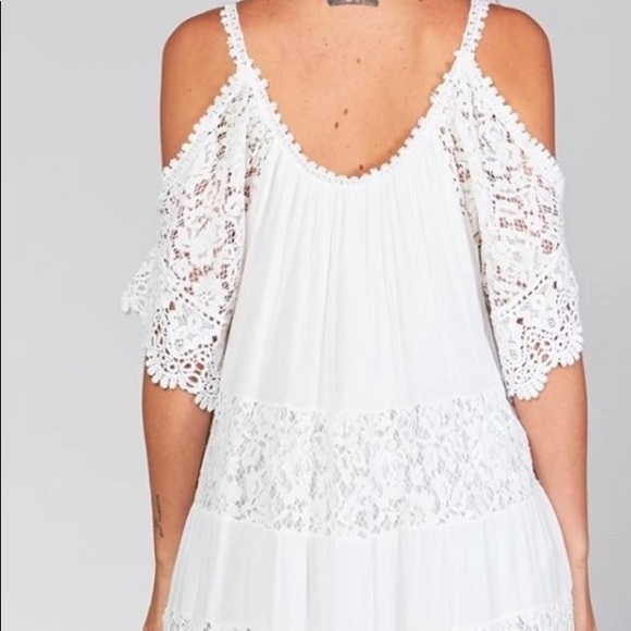 Baci Lace Cold Shoulder mini Dress Top - Picture 4 of 13